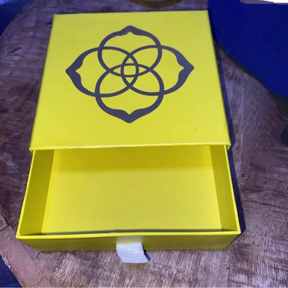 NEW Kendra Scott Elle Gold Drop Earrings in Bronze Veined Turquoise Magnesite - Picture 11 of 11